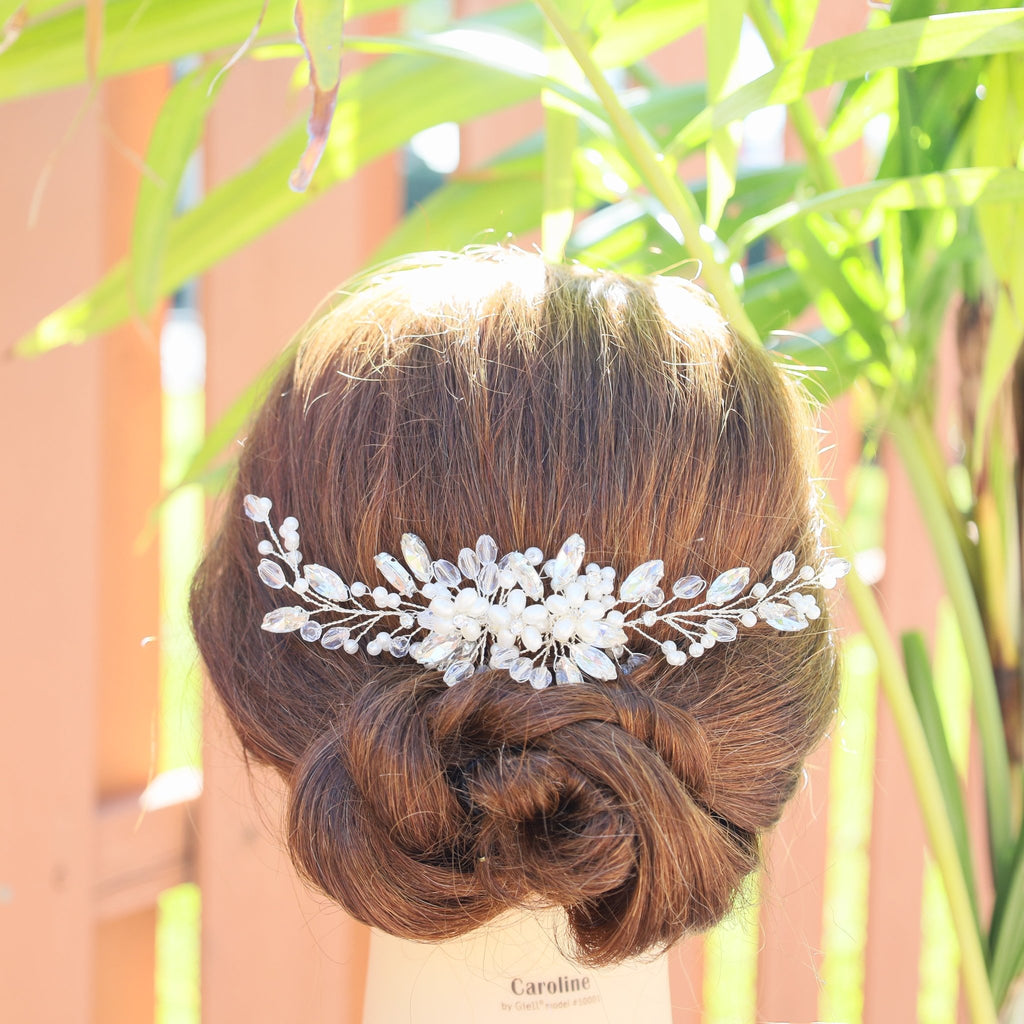Check Out This Unique Hair Piece Bridal for A Stunning Bridal Look - Symila Fashion