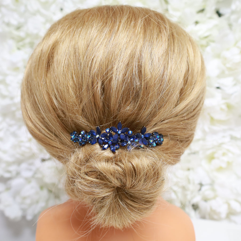 Handcrafted curved barrette in navy blue with shimmering stones, suitable for all hair types and styles