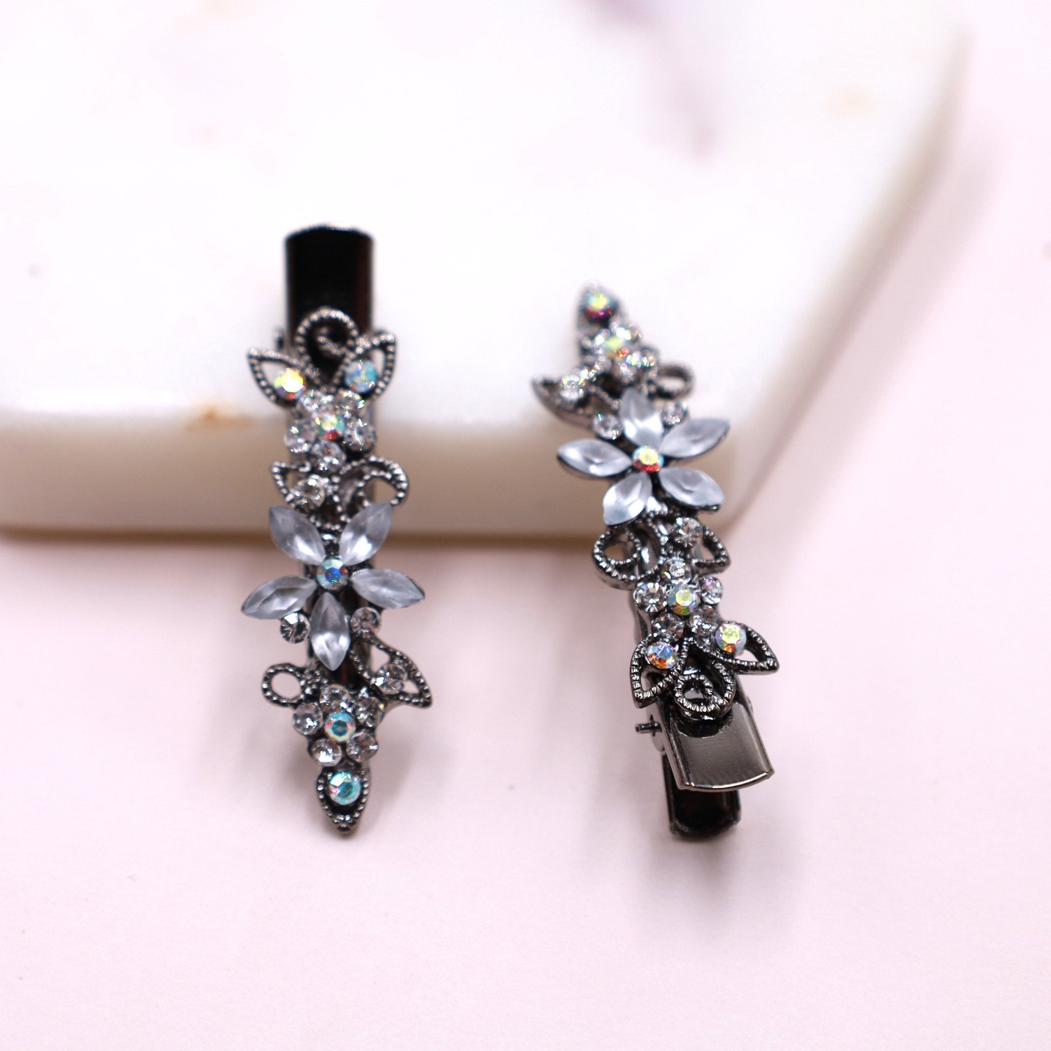 Metal Floret Hair Clips 2 Pack Zinc Alloy Rhinestone Hair Accessories Kitsch Metal Rhinestone Creaseless Clips 2pc Set 金属水钻无  main image 4
