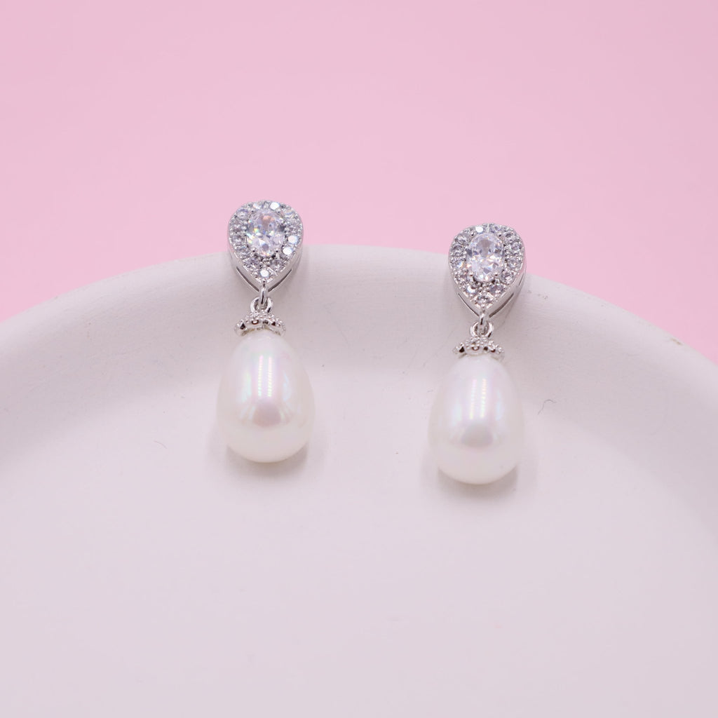 Pearl Stud Bridal Earrings - Symila Fashion