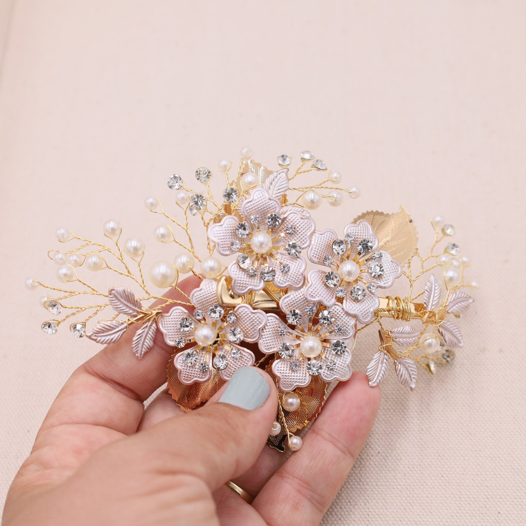 Rose Gold Leaf Hairpin Crystal Rose Gold newest Wedding Hair Pin Rose Gold Hair Pin Pearl Rhinestone Hairpin Aliana Rose Gold Hairpin