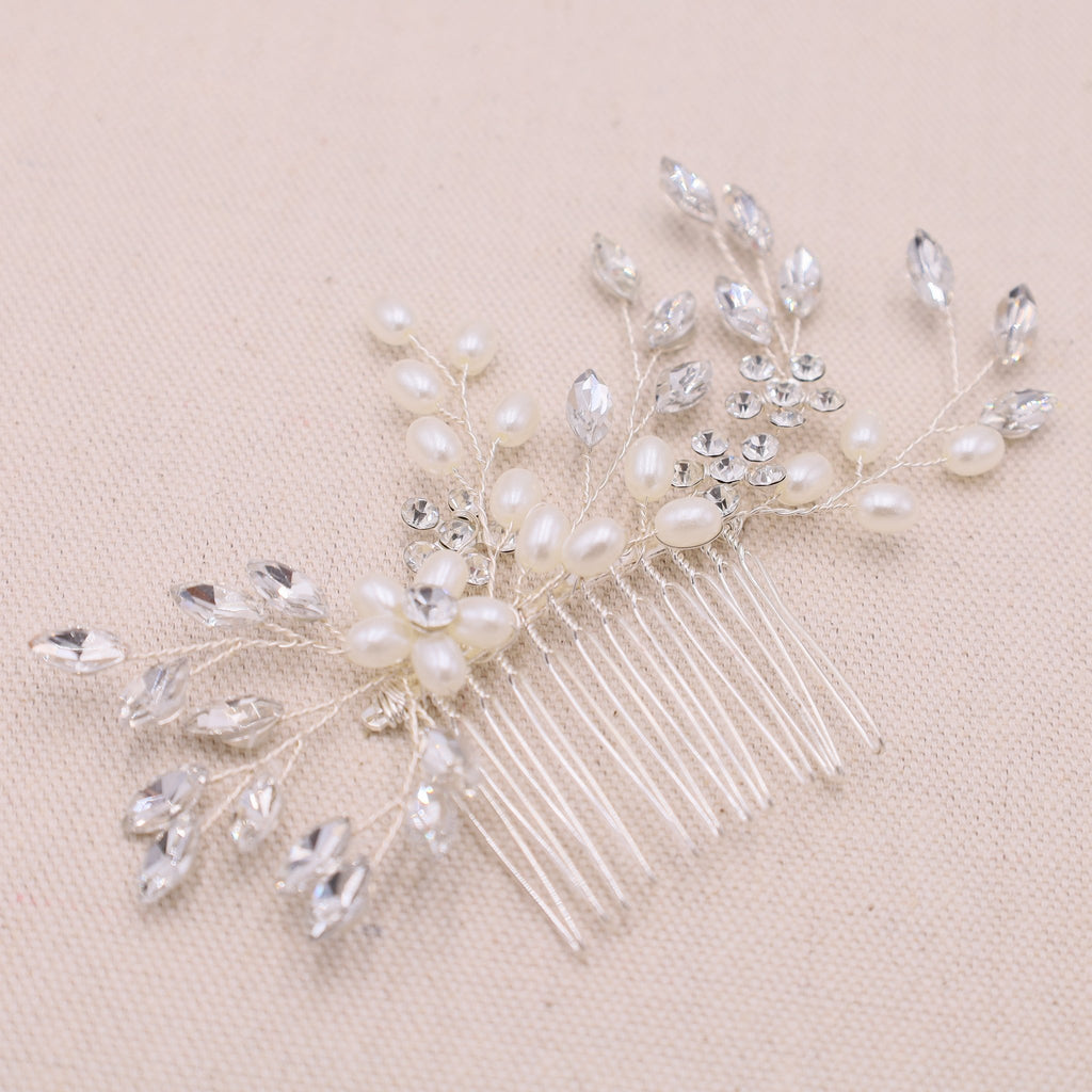 Simple Romantic Bridal Hair Comb for Weddings With Pearls - Symila Fashion